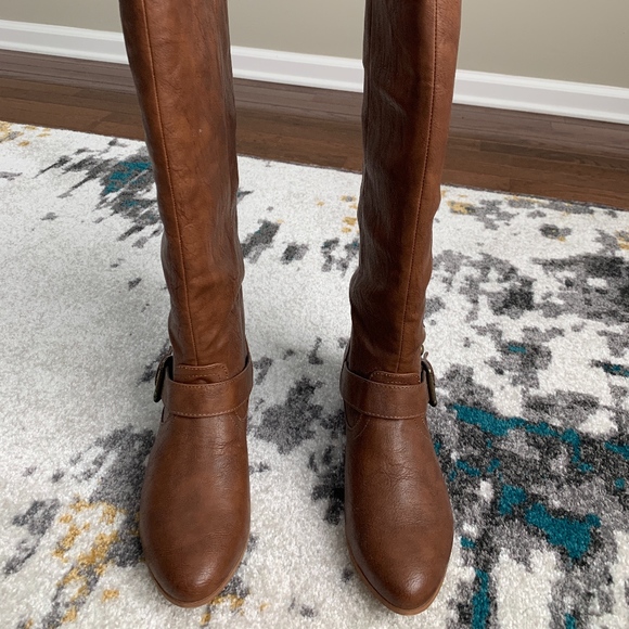 Francescas Not Rated Brown Boot with Gemstones - Picture 2 of 8